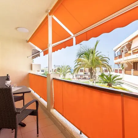 Close To Playa Vistas With Pool And Parking Los Cristianos (Tenerife)