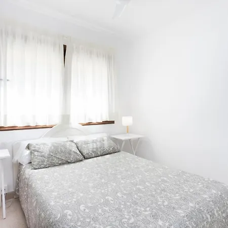 Apartment Close To Playa Vistas With Pool And Parking Los Cristianos (Tenerife)