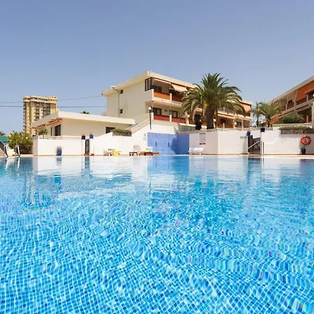 Close To Playa Vistas With Pool And Parking Los Cristianos (Tenerife)
