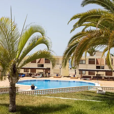 Apartment Close To Playa Vistas With Pool And Parking